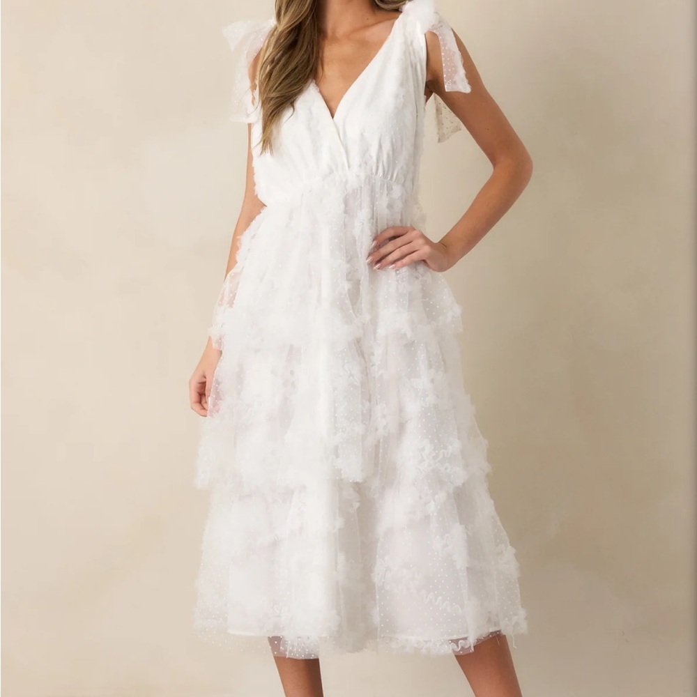 Elegant White Lace Midi Dress
